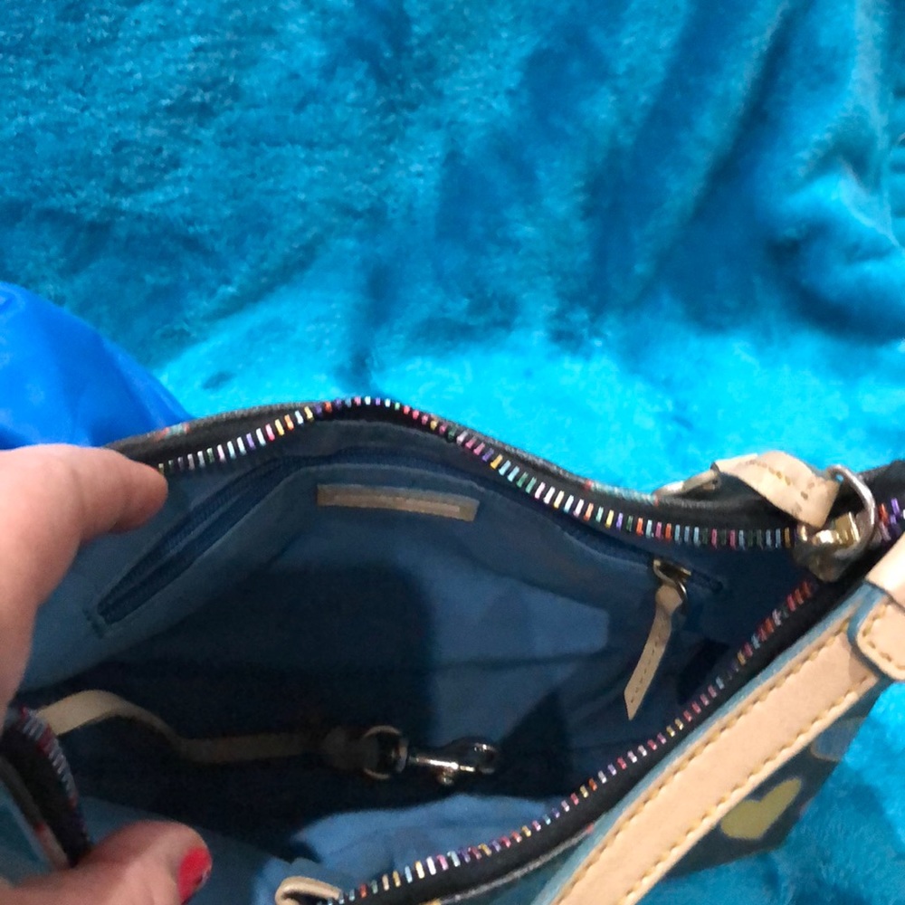 Dooney Bourke 💯purse and Change purse - Picture 5 of 8